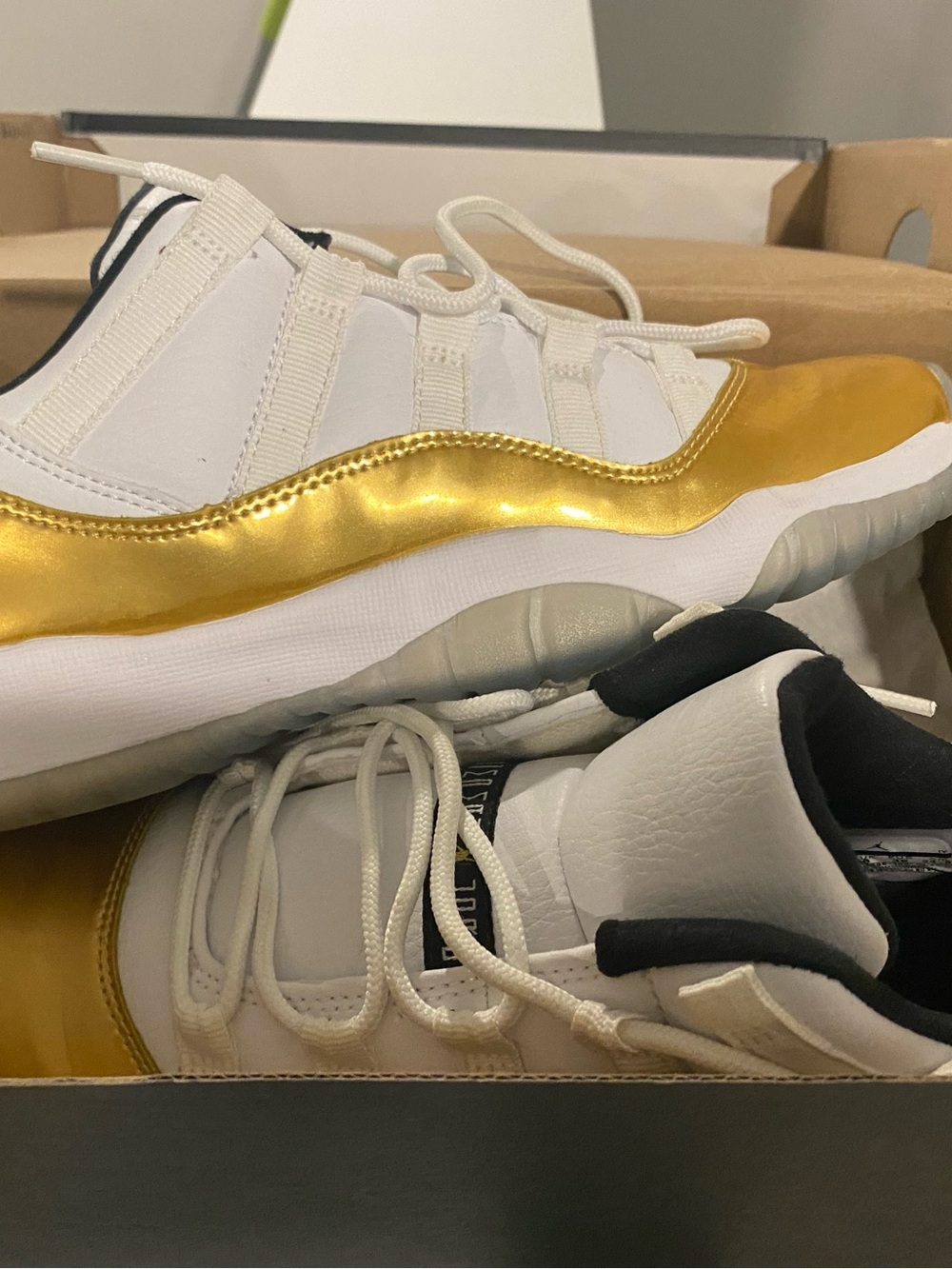Jordan Kids White and Gold Low-Top Sneakers